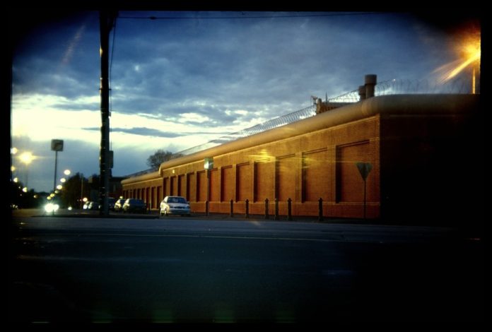 About one in ten people released from prison has an intellectual disability. Jes, CC BY-SA