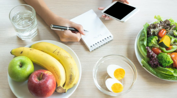 Calories or macros: nutritionist explains which works best for weight loss or building muscle