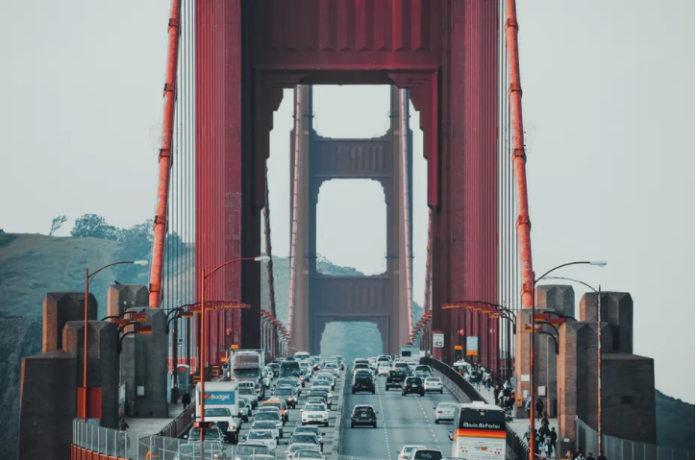 The Golden Gate Bridge in San Francisco averages more than 100,000 vehicles daily. Photo by Saketh Garuda for Unsplash