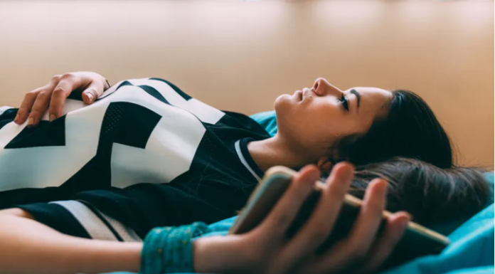 Pregnancy apps and online spaces fail to support individuals grieving a pregnancy loss – here’s what to do about it