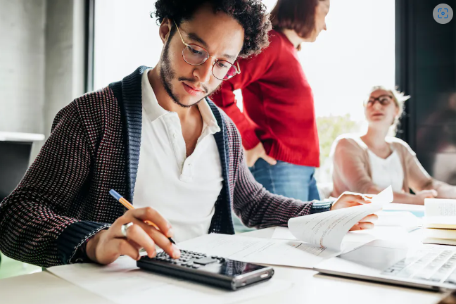 Psychologists aren’t sure which factors drive students to form specific academic identities, but these identities can affect career choices. Tom Werner/DigitalVision via GettyImages