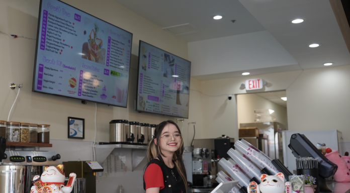 Happy Boba Tea named “Best Boba Tea in Port Charlotte 2024” by Life & News Boba Tea mixologist Tina Ely greets Life & News with a smile as Happy Boba Tea is named Best Boba Tea in Port Charlotte