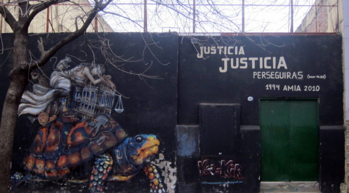 The moving street art of Argentina that lets citizens look, contemplate and remember